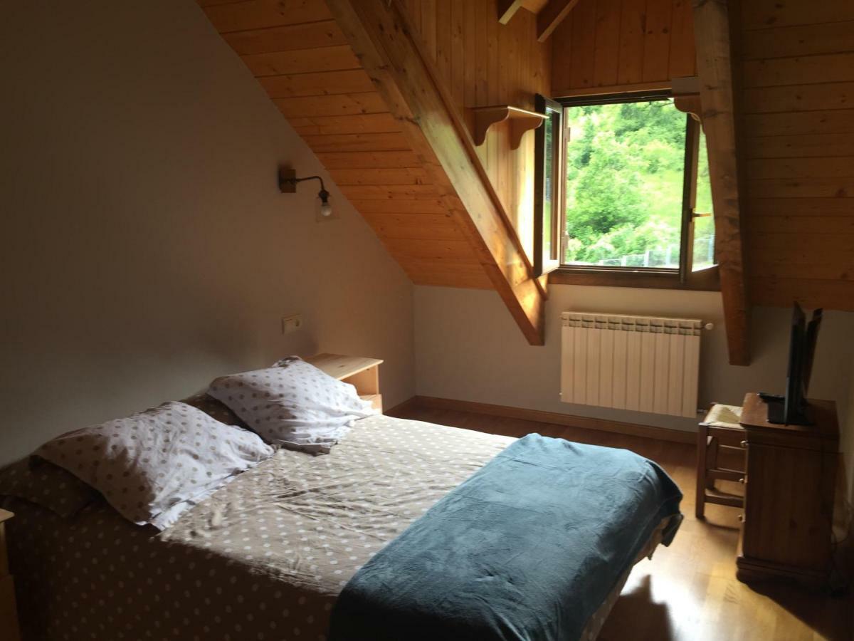 Appartement Precioso Atico Duplex à Escarrilla Extérieur photo